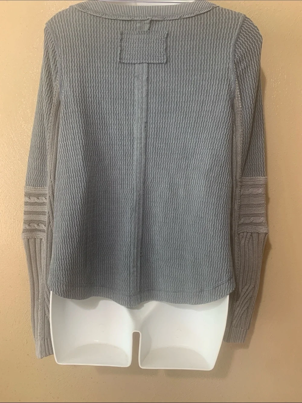We The Free XS Light Gray Scoop Neck Textured Knit Sweater Top